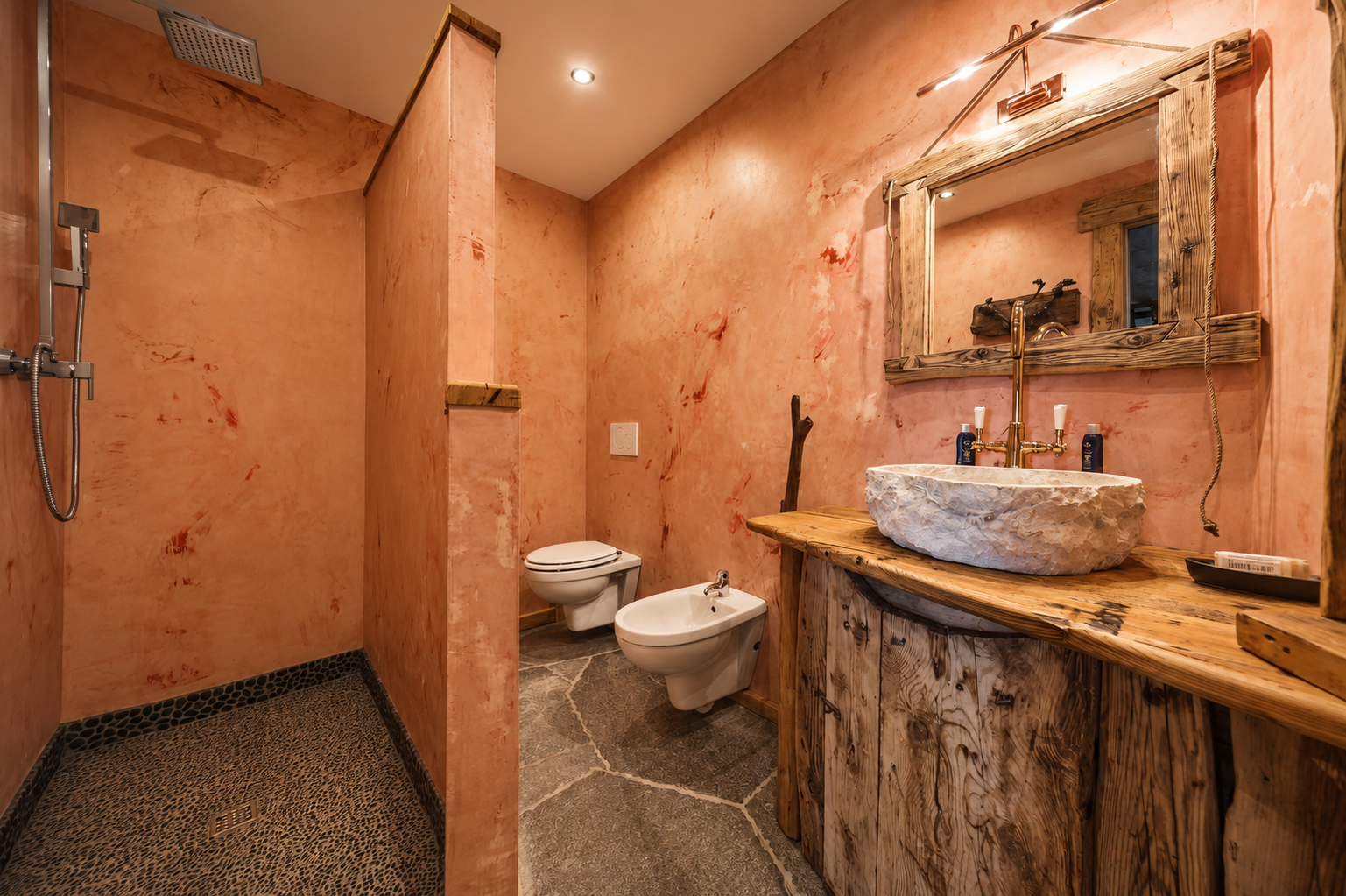 Appartamento Bucaneve — bagno con doccia